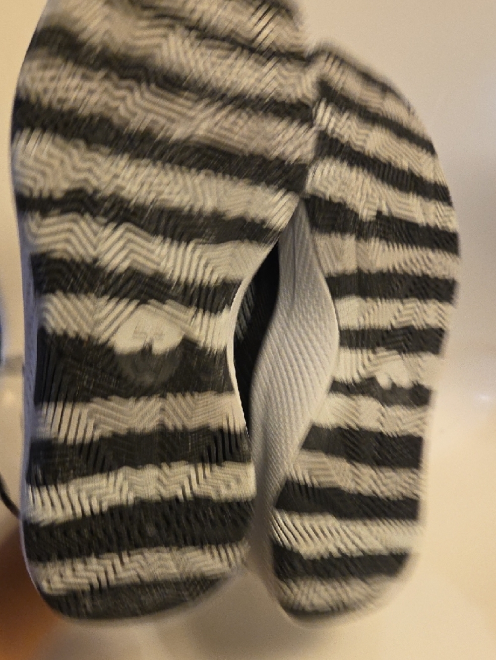 Kids Under Armour Kids Black & Gray High-Top Sneakers - Picture 14 of 17